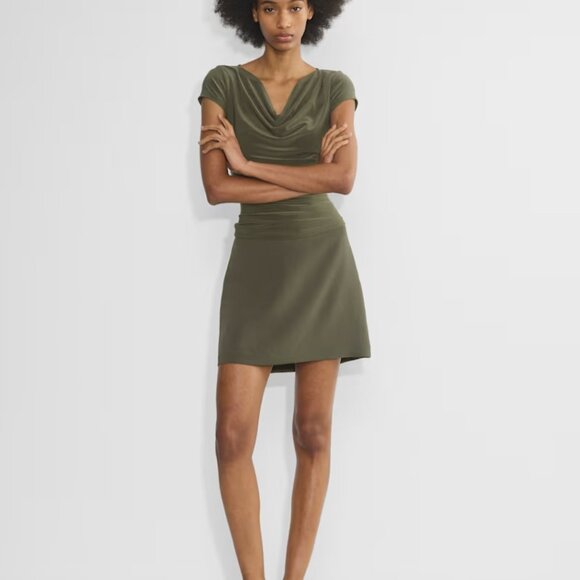 NWT Aritzia WILFRED Classic Mini Skirt - Crepette Dark Olive - Picture 2 of 9